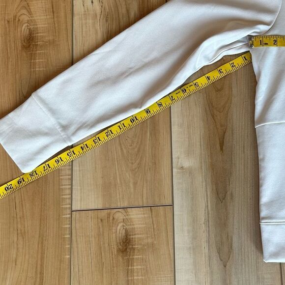 5.11 Women's Fleece Lined Pullover Crew Neck Kangaroo Pocket Cream Size Large - Picture 7 of 13